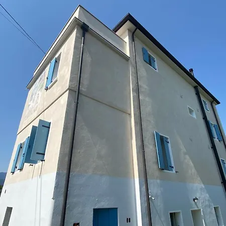 La Casa Di Vito Сasa de vacaciones Sarmede